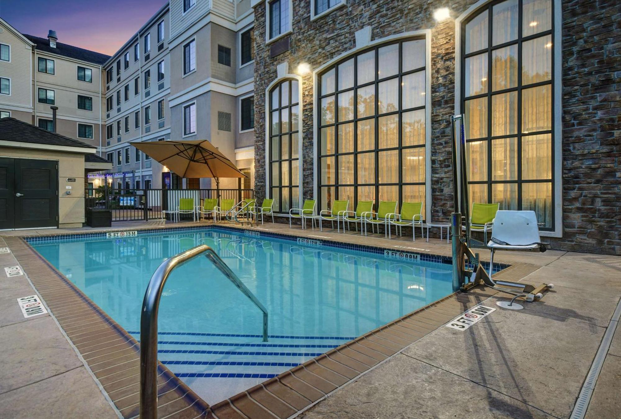 Homewood Suites By Hilton איטונטאון מראה חיצוני תמונה